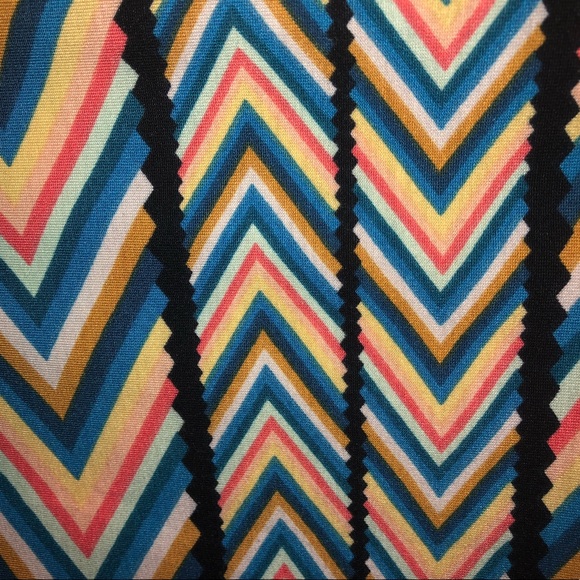 LuLaRoe Randy - Picture 2 of 6